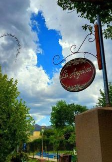 Las Chacras House | CASA EN JUANA KOSLAY San Luis con pileta