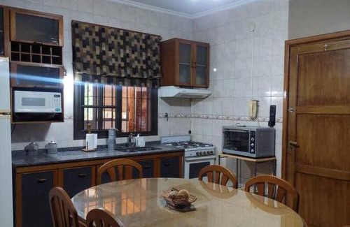 San Juan House | Casa en San Juan céntrica a 8 cuadras plaza principal