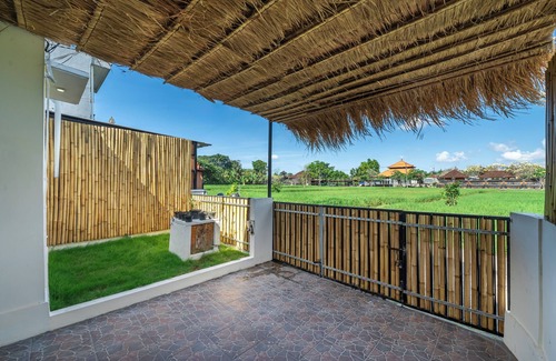 Kediri House | Casa Enero 1 - Local Family House
