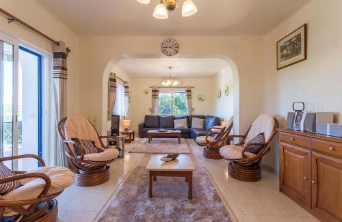 Lagoa e Carvoeiro Villa | Casa Engenho - 3 Bedroom Villa With Beautiful Countryside