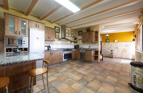 San Bartolome de Tirajana Ski Chalet | Casa Adara, private heated pool