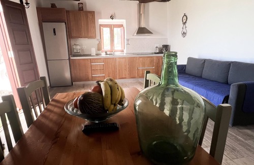 San Bartolome de Tirajana Villa | Casa Abuela María: chill garden pool