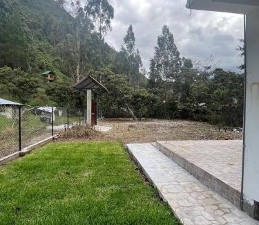 Huancabamba House | Casa familiar en Oxapampa hasta 5 personas con cochera