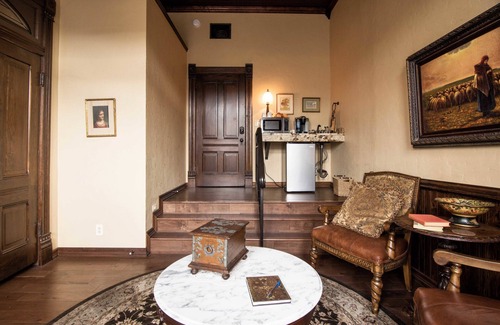 Granbury Bed & Breakfast | Casa Farina B&B