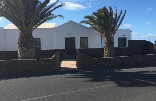 Tinajo House | Casa Fenix