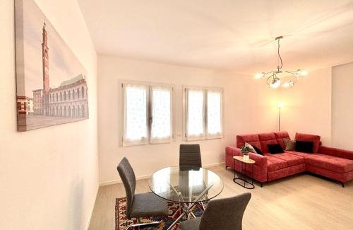 Camisano Vicentino Apartment | Casa fiorita