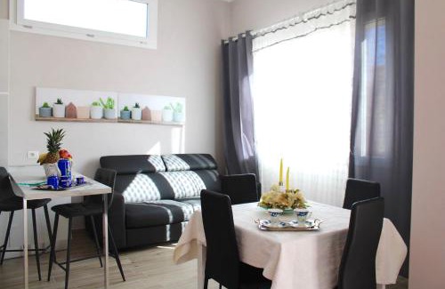 Villaggio delle Mimose Apartment | Casa Franca