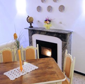 Dolcedo Apartment | Casa Francesca Torre Saracena