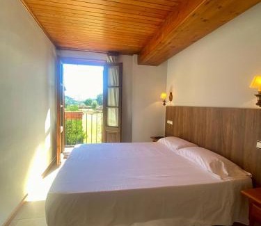 Laspaules House | Casa Francho
