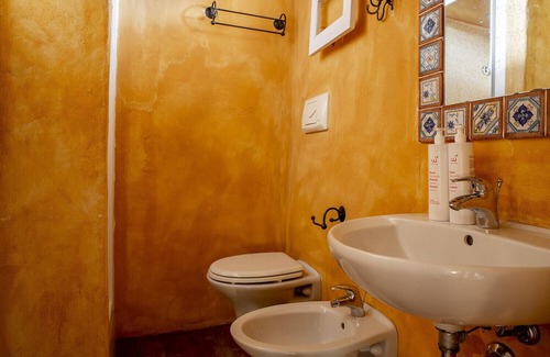 Noto Historic Centre Apartment | Casa Gelsomino by Wonderful Italy