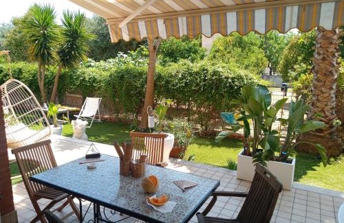 Porto d'Ascoli Apartment | Casa Giardino