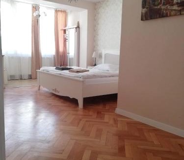 Center House | Casa Gloria Sibiu