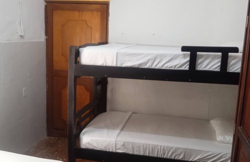 Marbella House | Casa Guest 15 Personas