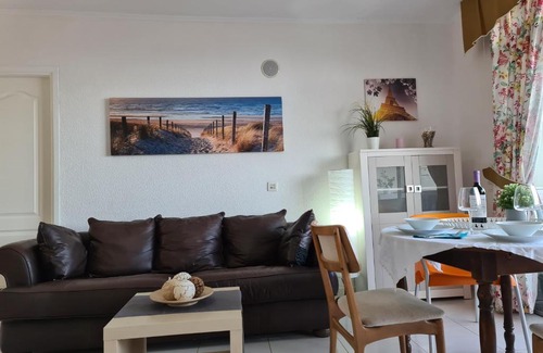 Los Cristianos Apartment | Casa Iglesia only 200 meters to the sea, balcony, sea view, air conditioning