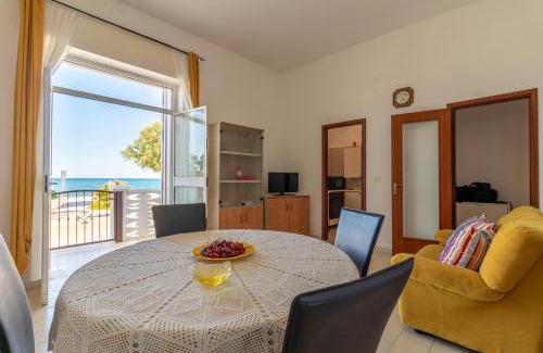 Villanova Apartment | Casa indipendente a 20m dal mare