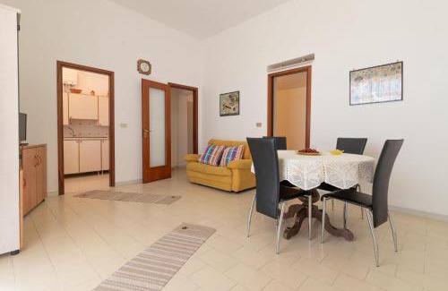 Villanova Apartment | Casa indipendente a 20m dal mare