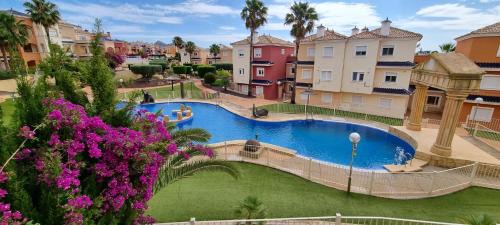 Caserio Los Tarquinos Apartment | Casa Isabel, with a shared pool