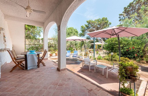 Isola delle Femmine Apartment | Casa Isotta con Giardino by Wonderful Italy