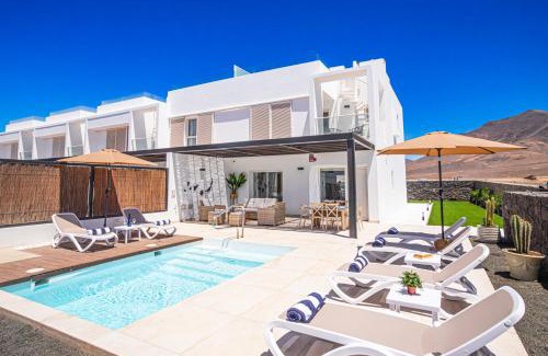 Playa Blanca Villa | Casa Kimbella