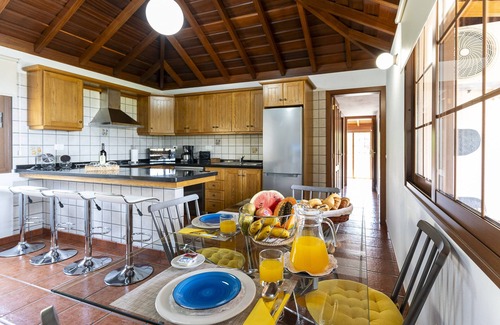 Tijarafe Ski Chalet | Casa La Castellana