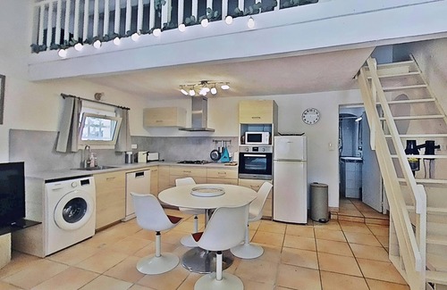 Aramon Apartment | CASA-La Solatine loft cosy & piscine