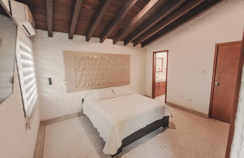 Bucaramanga House | CASA LAGO BOUTIQUE SUITE 1