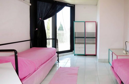 Nettuno House | Casa Le Terrazze by Interhome