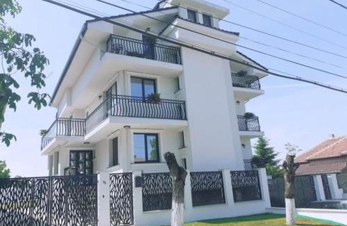 Sinmartin Bed & Breakfast | Casa Leahu