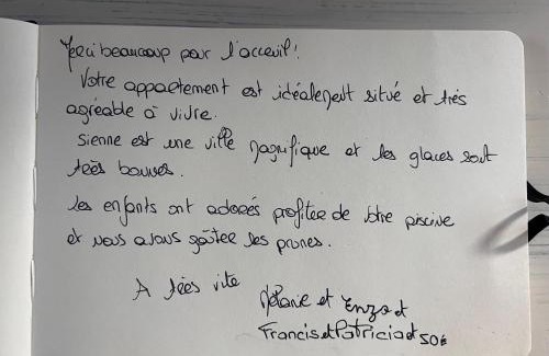 Siena House | Casa Linda