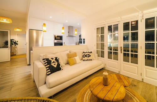 Puerto del Carmen Apartment | Casa Lola | Penthouse with huge terrace and sea views in the old town