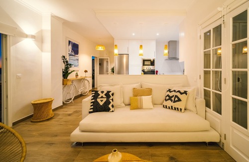 Puerto del Carmen Apartment | Casa Lola | Penthouse with huge terrace and sea views in the old town