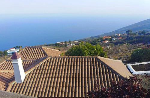 Tigalate House | Casa Los Volcanes