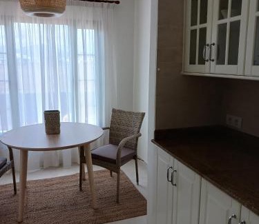 Uga House | Casa Los Volcanes