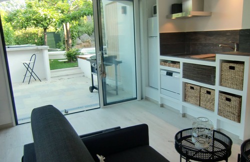 Sainte-Maxime Apartment | Casa Louise Suites and Spas