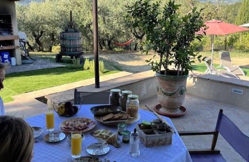 Terricciola Bed & Breakfast | Casa Loumavi