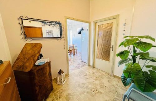 Montemarciano Apartment | Casa Lungomare