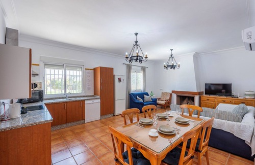 Marchena House | Casa Manuel, nice holiday home in Seville Countryside