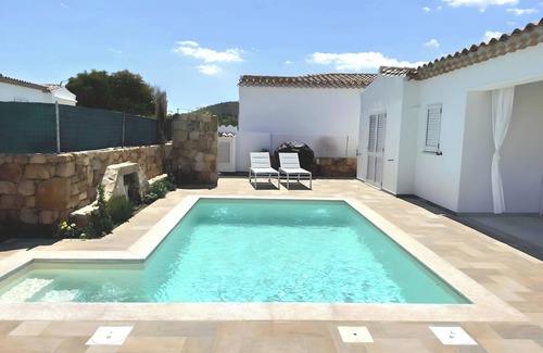 Baia Sant'Anna House | Casa MareLuna - with pool and close to the beach