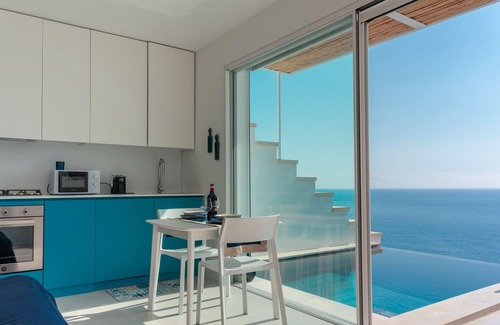 Marina di Marittima House | Casa Marinaia 2. Abode suspended over the sea.