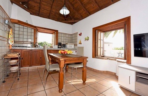 Tijarafe Ski Chalet | Casa Maryluna in Tijarafe