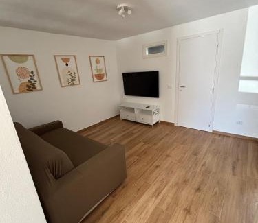 Ex Campo d'Aviazione Apartment | Casa Milele