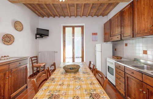 Cecina Apartment | Casa Milla - Two-room apartment Thrush