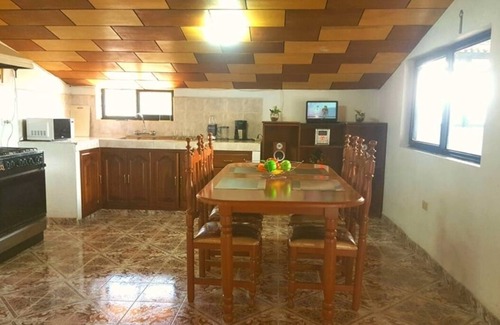 El Vecino Apartment | Casa Miraflores ✔Familia (4) ✔ loockout✔ Quiet✔