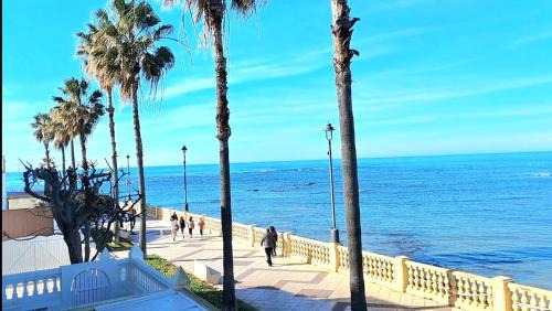 Chipiona House | Casa mirando al mar, hermosas vistas.