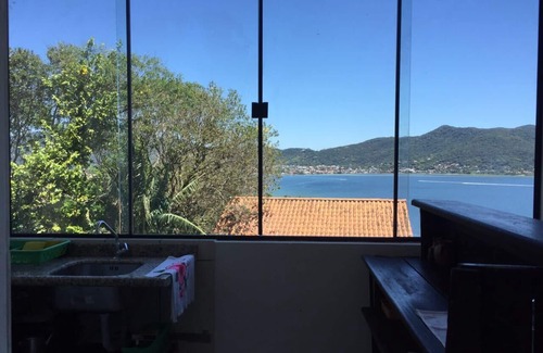 Florianopolis House | Casa Mirante da Lagoa, house with a beautiful view of the Lagoa da Conceição.
