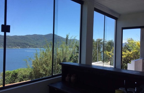 Florianopolis House | Casa Mirante da Lagoa, house with a beautiful view of the Lagoa da Conceição.
