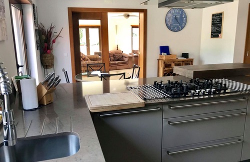Arganil House | Casa Mondora, Stunning Holiday Villa (6 Bedrooms) with Private Pool, nr. Arganil