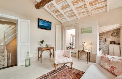 Pitelli House | Casa Monella