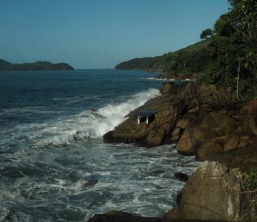 Toninhas Villa | Casa na Ponta das Toninhas - Ubatuba