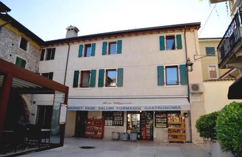 Lazise Old Town Apartment | Casa Narciso